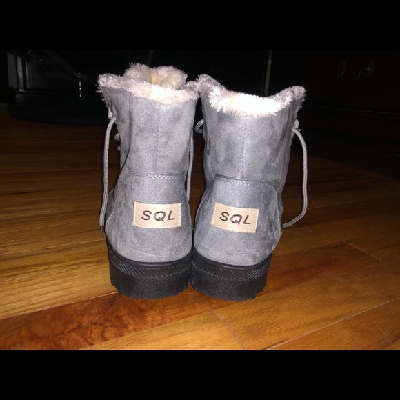 Winter boots - Picture 3 of 3